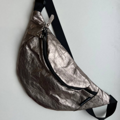 Becky Crunch FASHION NA POYASE (BIG)