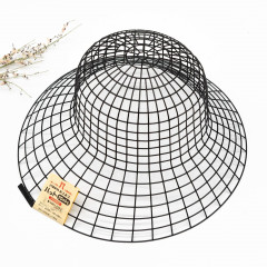 Форма пластиковая для шляп 56 см чёрная